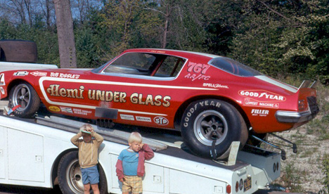Funny cars des années 70 ! Emory