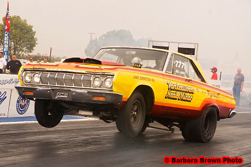 Drag Racing List - Wheelstanding Action at the 2009 CHRR ...