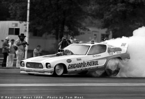 Pat Foster abuses the Chicago Patrol Mustang II. Photo by Tom West