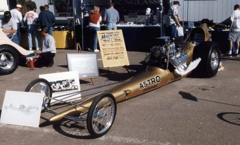 The immaculate Astro Magic Car restoration is what keeps sucking Bill Pitts' wallet out of his pants! Photo thanks to Bill Pitts