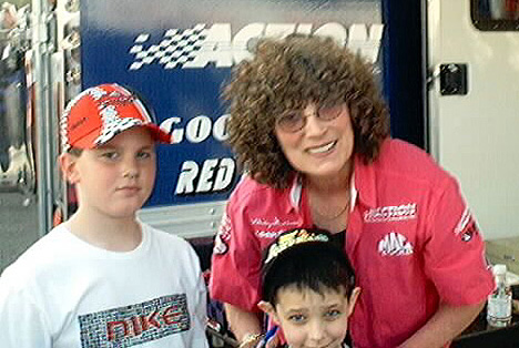 Chris, Kyle, and Shirley Muldowney at Richmond. Photo by Bill Ott