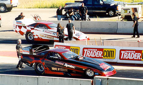 Jason DuChene and Randy Bykowsky line up in the Castrol Trial N Error cars