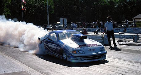 Tom Hammonds was a DNQ, but his pit was always packed with fans. Photo by Stephen Jones