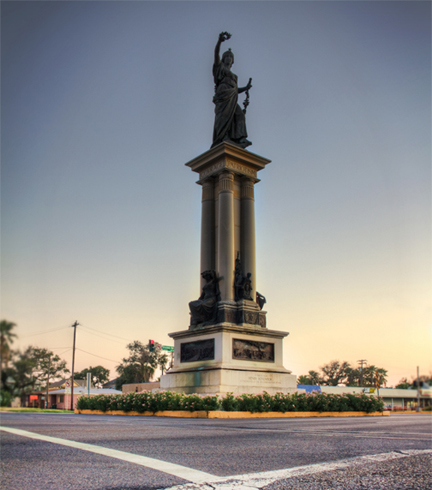 TexasHeroesMonument.jpg