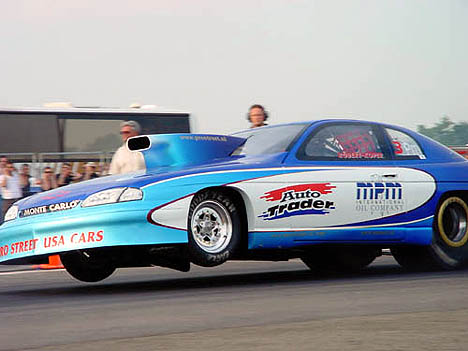 Robert Koper tries to sort out his Netherlands-based Pro Mod Monte Carlo. Photo by Yvon Bakker