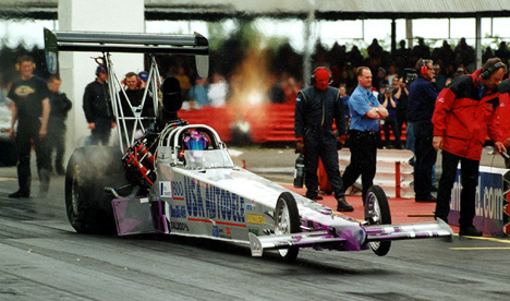 Kim Reymond is the 2002 European Top Fuel champion. Photo thanks to Kim Reymond