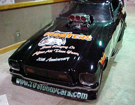 Hooters and 70s Funny Cars.com round out the sponsors of Barry's F/C. Photo by Barry Riley