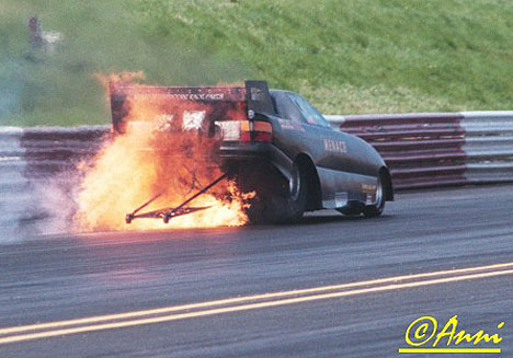 Smax Smith had a rough start to the 2001 British drag racing season. Photo by Anni Valder