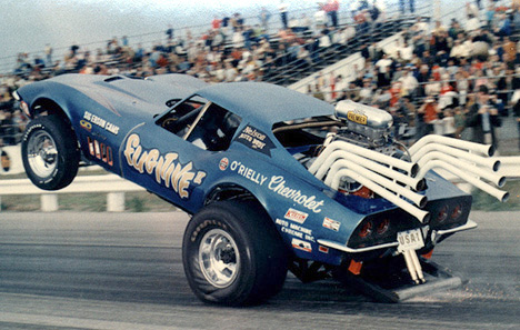 Here is another shot, showing slightly different paint and some powder coating on the headers. Photo by Drag Racing Memories