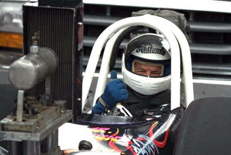 "Mr. Flathead " John Bradley 2000. Photo by Pete Garramone