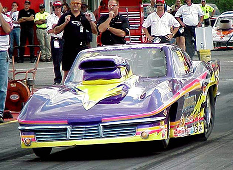 Ed Hoover leaves the line with some interested bystanders paying close attention. Photo by Brian Wood