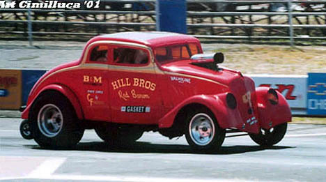 The Hill Bros. '33 Willys gasser has got "the look." Photo by Art Cimilluca