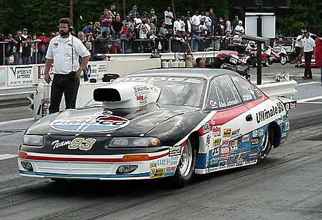 The independent -- Allen Johnson -- has carried the standard for Mopar for the past few seasons. Photo by Stephen Jones