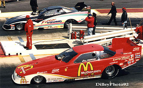 "Cruzing" to the world championship in 1992. Photo by Ron Dilley
