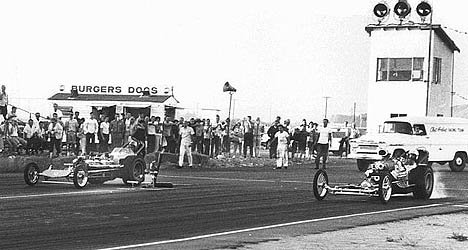 Lefty Mudersbach versus Jim Ward at San Gabriel 1962. Photo by Steve Gibbs