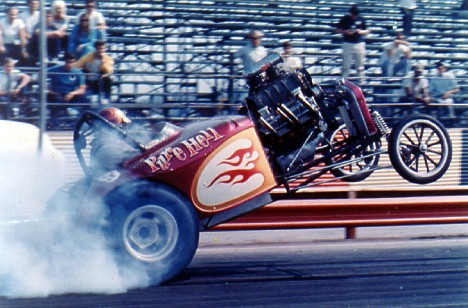 Pure Hell and the Smoky Wheelstand. Photo by L&M courtesy of Rob Potter