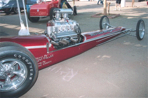 Pit Crew Pete's beautiful dragster thrillled Bakersfield CHRR attendees. Photo by Robbie Robertson