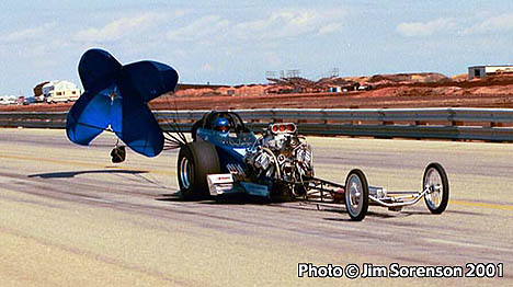 Bill Genco hits the chutes at the 2001 Bakersfield March Meet. Photo by Jim Sorenson