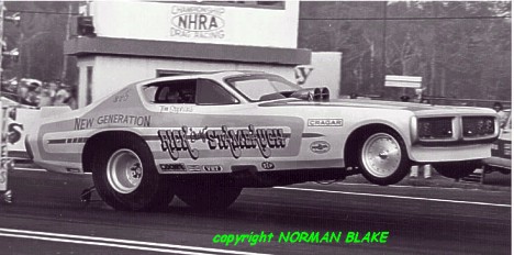 Tom Stephens gets Rick 'Surf' Stambaugh's New Generation Charger up on the wheels! Photo by Norman Blake
