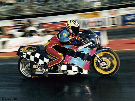 2000 ACU Super Street Bike Champion, Graham Dance, otherwise known as 'The Daddy.' Photo by Sharkman