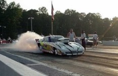 Billy Farmer put his nitrous Corvette on the pole in Frantic Four. Tim Pratt photo