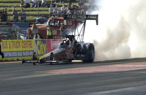 Steve Read took Santo Rapisarda's Top Fuel car to the win at Calder Park. Photo by John Doig