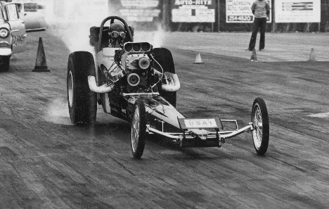 The Hemi Hunter led the way in NHRA Division One in 1971. Photo from the Hemi Hunter archives