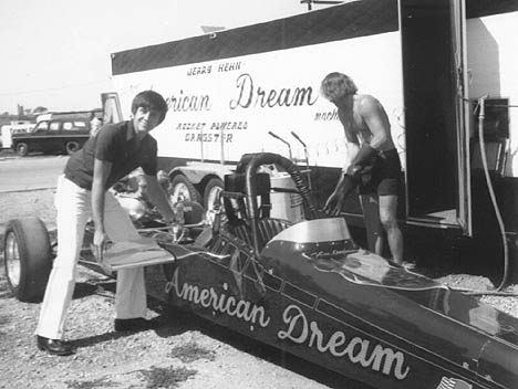 Vern Anderson installs the canard wings on the American Dream rocket dragster in 1973. Photo thanks to Ron Johnson