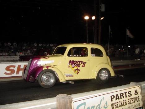 The usually-tough Mighty Mouse was off the pace, lost to Plum Gone. Roger Richards photo