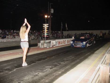 "Jungle Jessica" lines up Ernie Walker after his burnout. Roger Richards photo