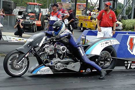Doug Vancil took Steve Stordeur's one day old record with an awesome 6.33 blast. Photo by Vic Cooke