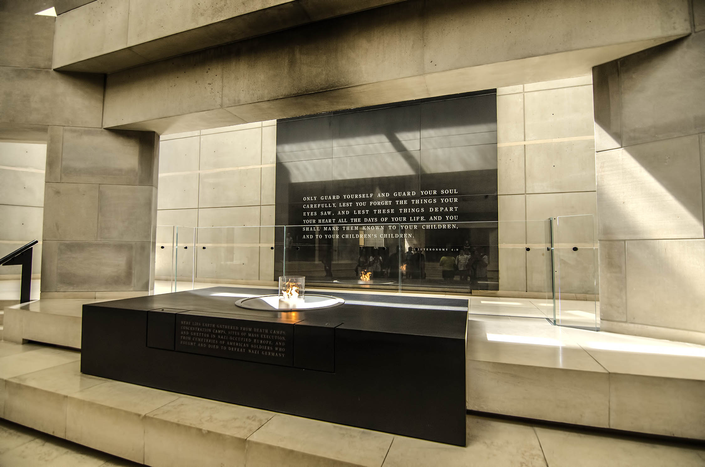 Holocaust Museum 9.jpg